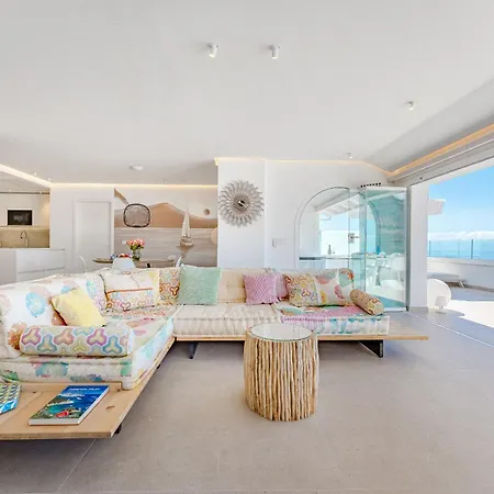 Blue Haven - Ocean View Penthouse With Jacuzzi And Pool Acantilado de los Gigantes Exterior photo
