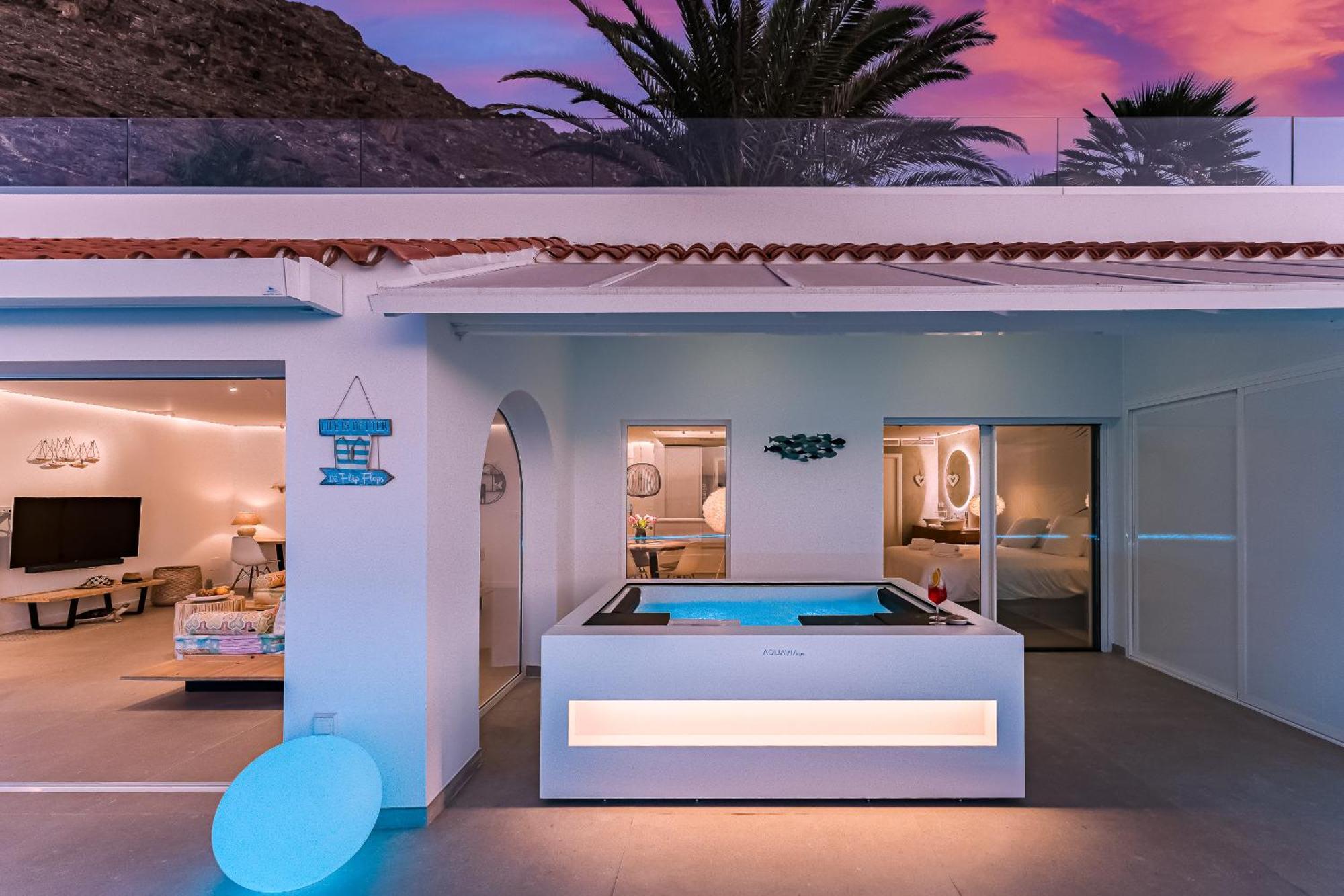 Apartment Blue Haven - Ocean View Penthouse With Jacuzzi And Pool