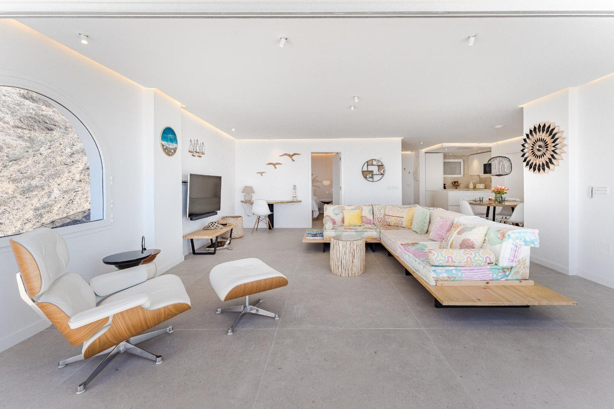 Blue Haven - Ocean View Penthouse With Jacuzzi And Pool Apartment